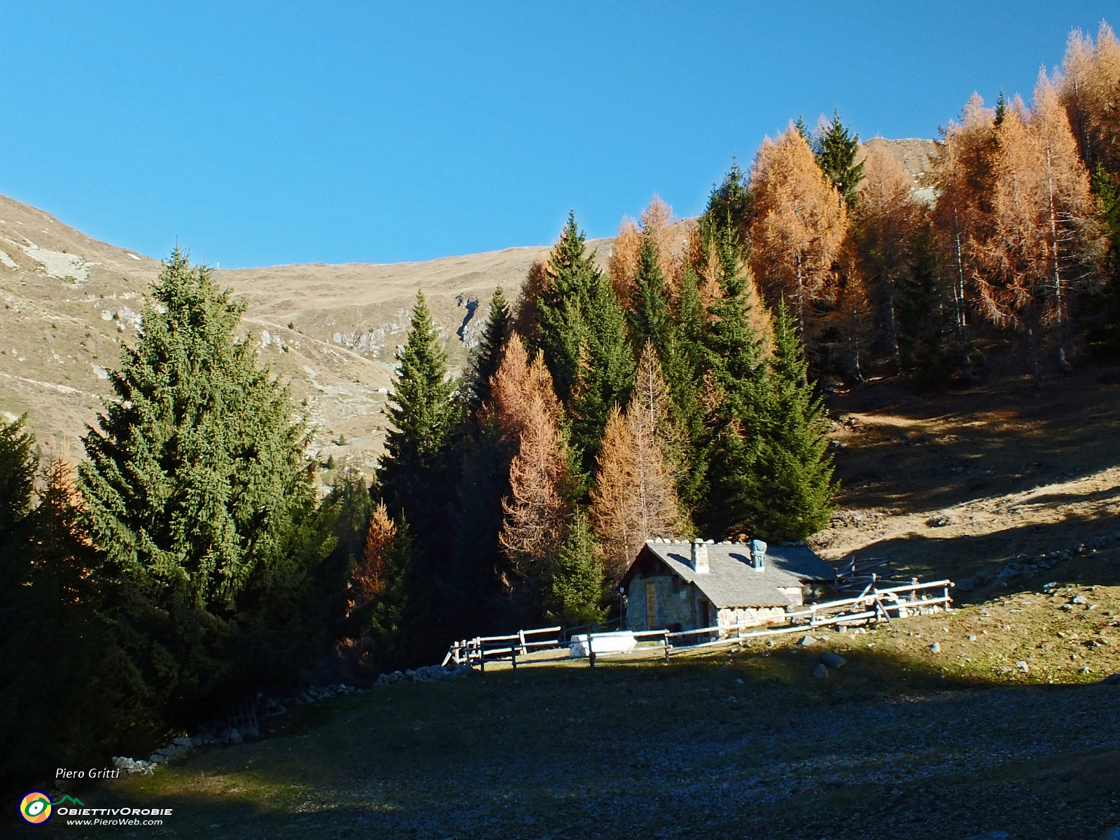 12 Baita Piazzoli (1680 m.).JPG